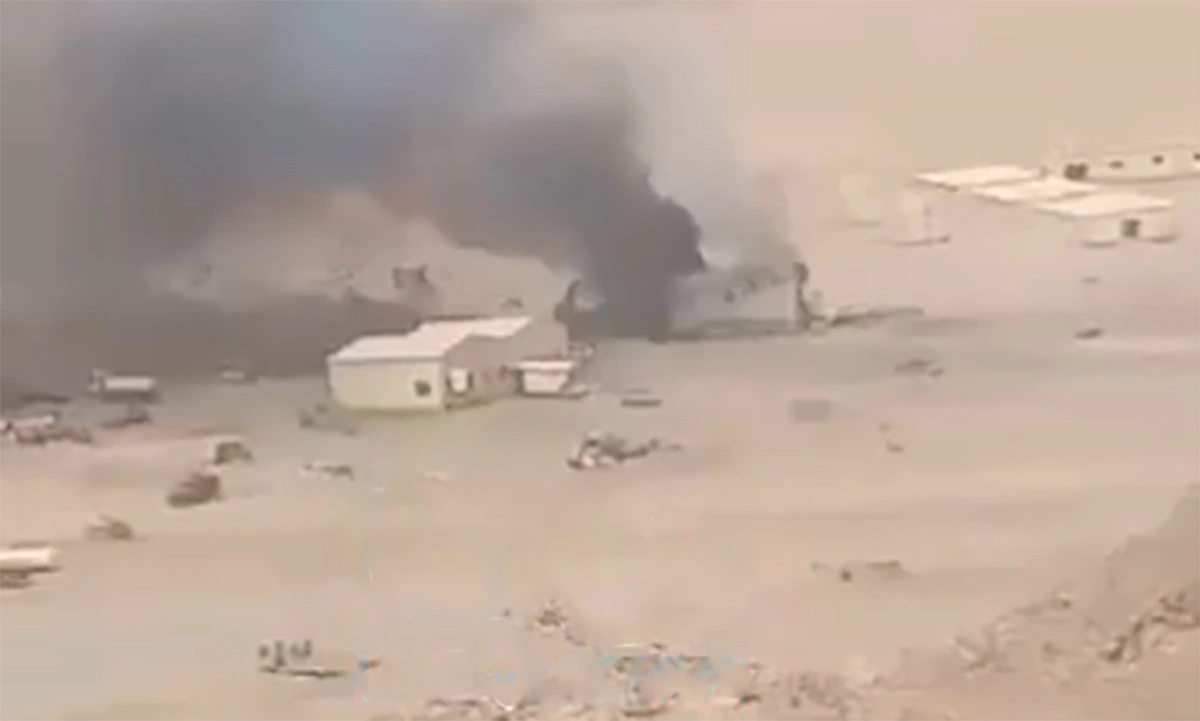 Houthi tập kích lớn chưa từng thấy vào quân chính phủ Yemen