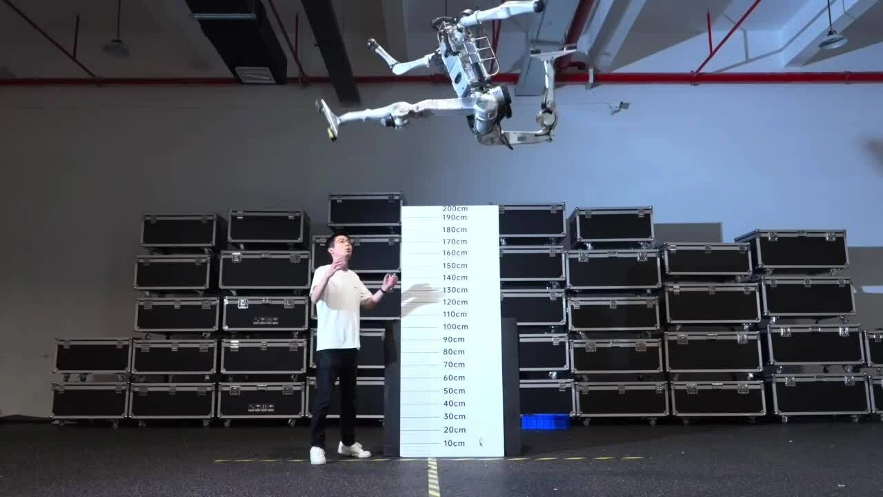 Robot siêu nhân 'nhảy cao 2 mét, chạy nhanh hơn Usain Bolt'