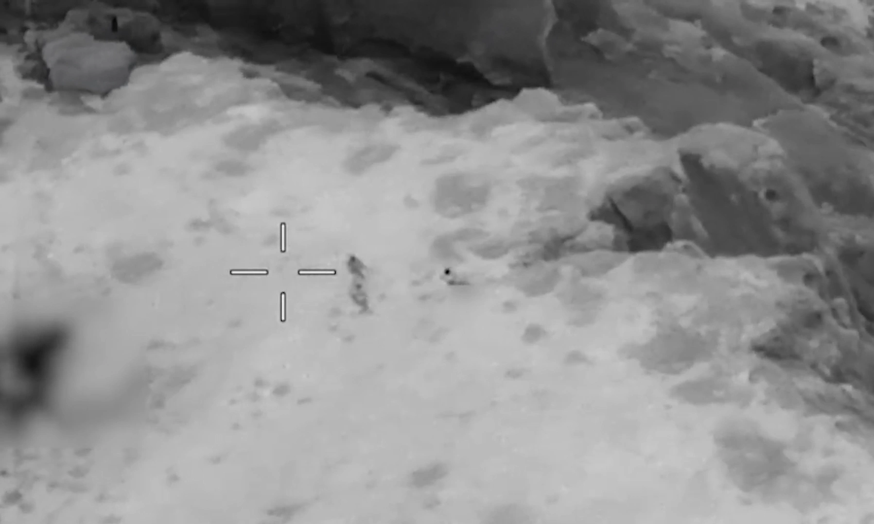 Mỹ lần đầu công bố video giải cứu phi công F-15E trên đất Iran