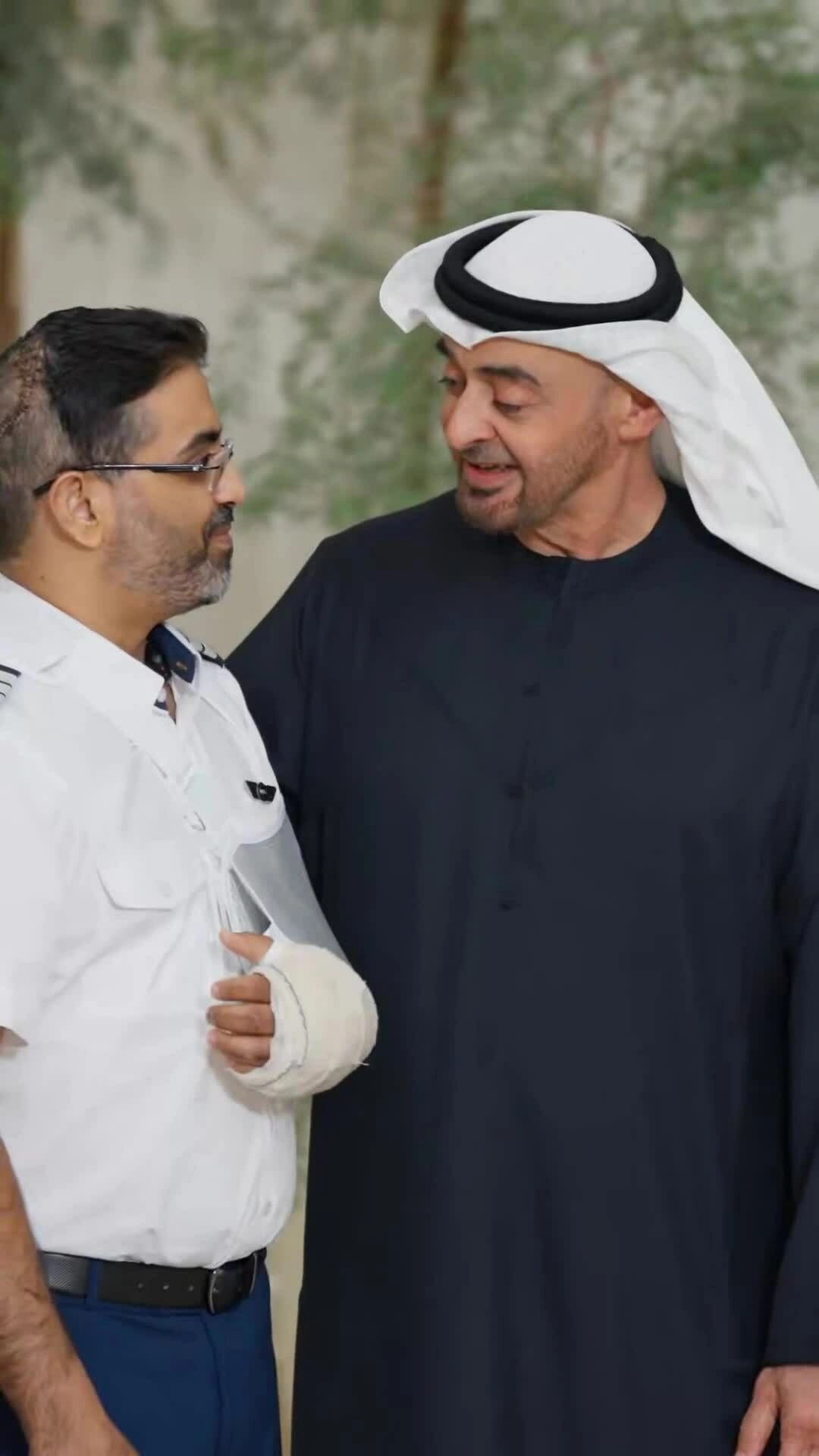 Tổng thống UAE muốn dạy cơ trưởng Ấn Độ cách đánh nhau